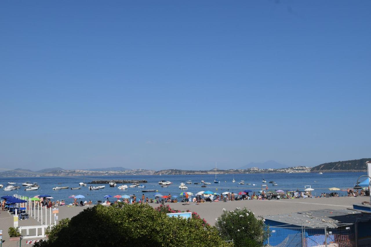 مبيت وإفطار ايسكيا La Finestra Sul Mare المظهر الخارجي الصورة